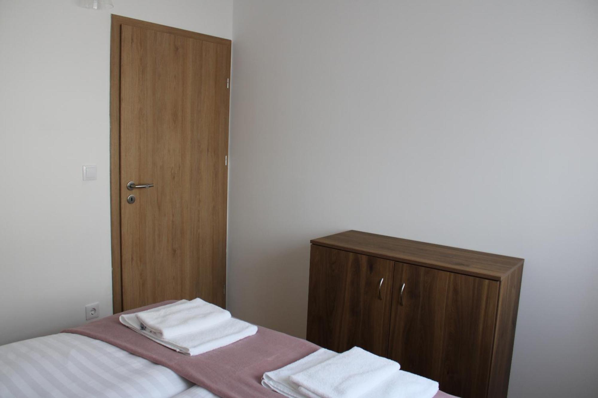 Mara Apartman Buek Buitenkant foto
